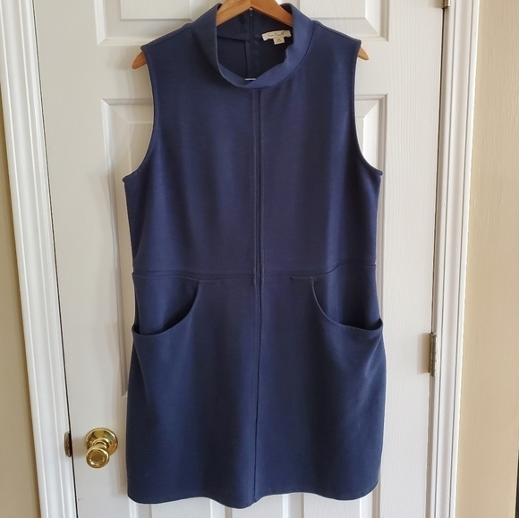 Simply Noelle Full zip sleeveless Navy woman’s Simply Noelle dress - Picture 1 of 4